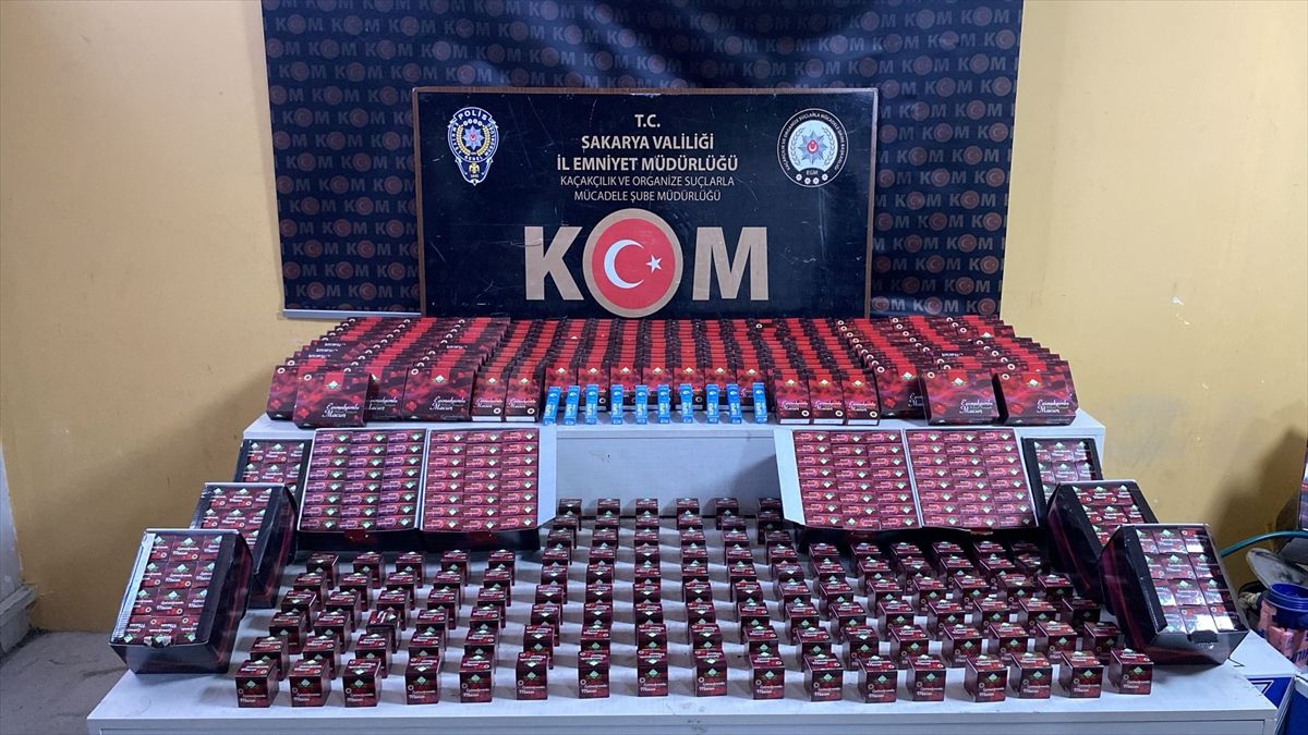 Sakarya'da "kaçakçılık" operasyonunda 3 zanlı gözaltına alındı