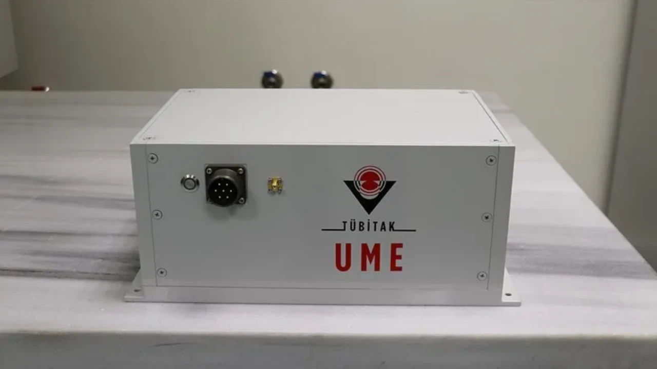 Türkiye'nin yerli atomik saati uzayda! İlk sinyal başarıyla alındı