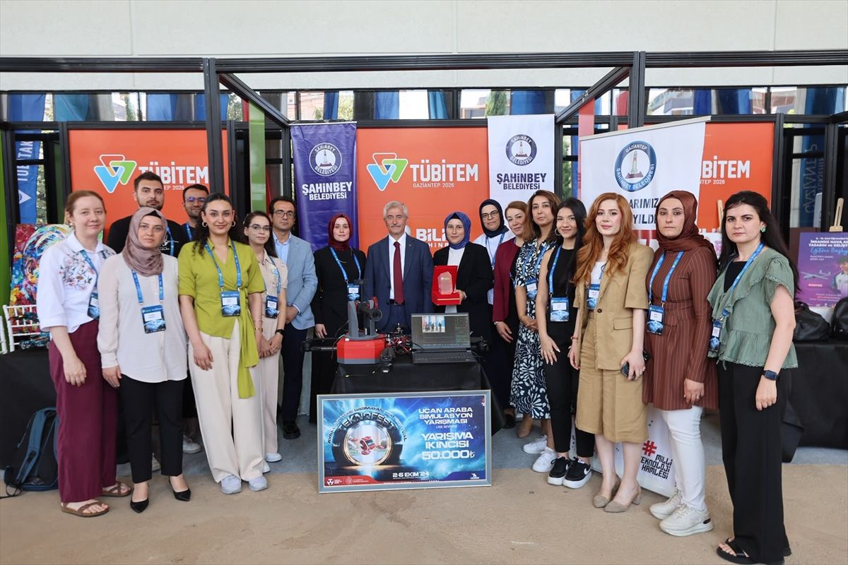 Bilim Şahinbey "En Çok Atölye Etkinliği Gerçekleştiren Bilim Merkezi" ödülünü aldı