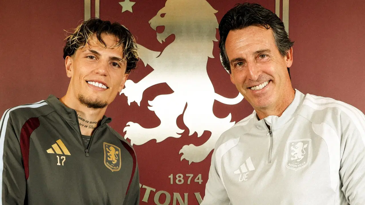 Aston Villa, Alejandro Garnacho'yu kadrosuna kattı!