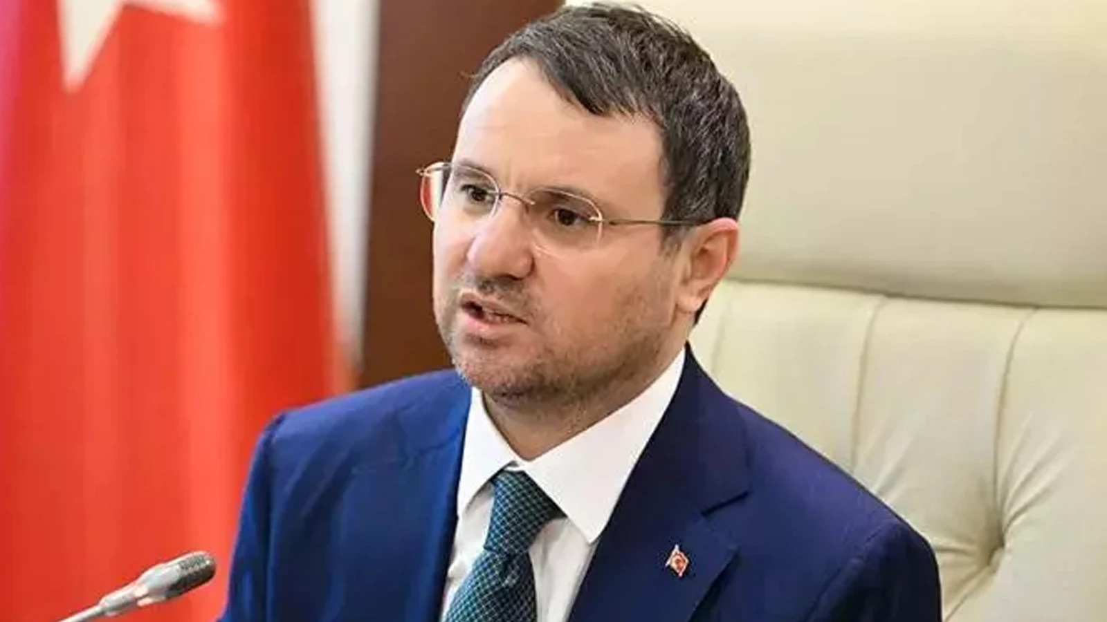 Bakan Gürlek, Kızılay’a 150 bin lira bağışladı