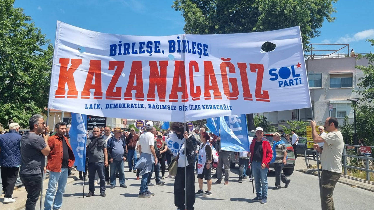 SOL Parti Balıkesir’de yürüdü: “Bir yumruk gibi direneceğiz”
