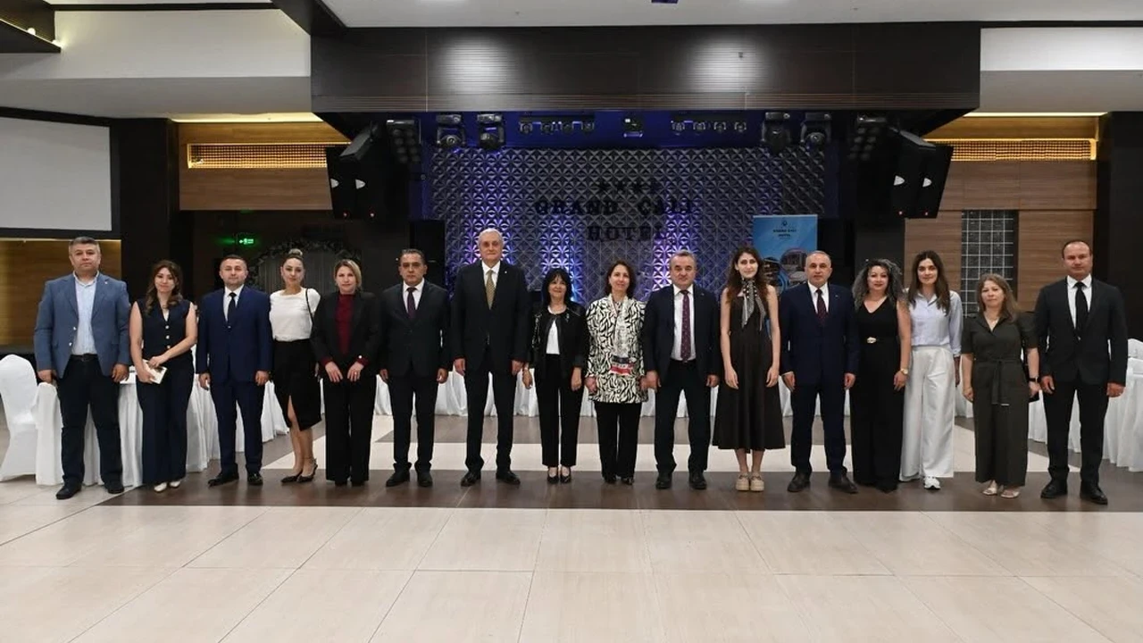 Bozüyük’te Kaymakam Öztürk onuruna veda yemeği programı düzenlendi