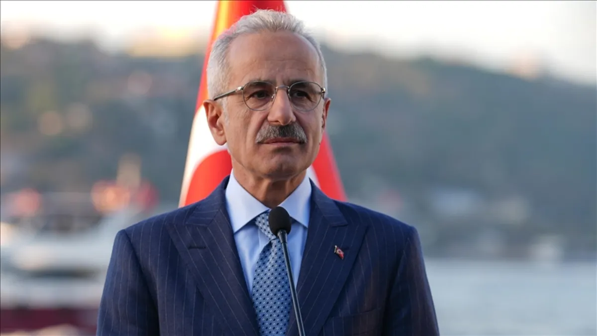 Ulaştırma ve Altyapı Bakanı Abdulkadir Uraloğlu saat 20.00'de A Haber'de