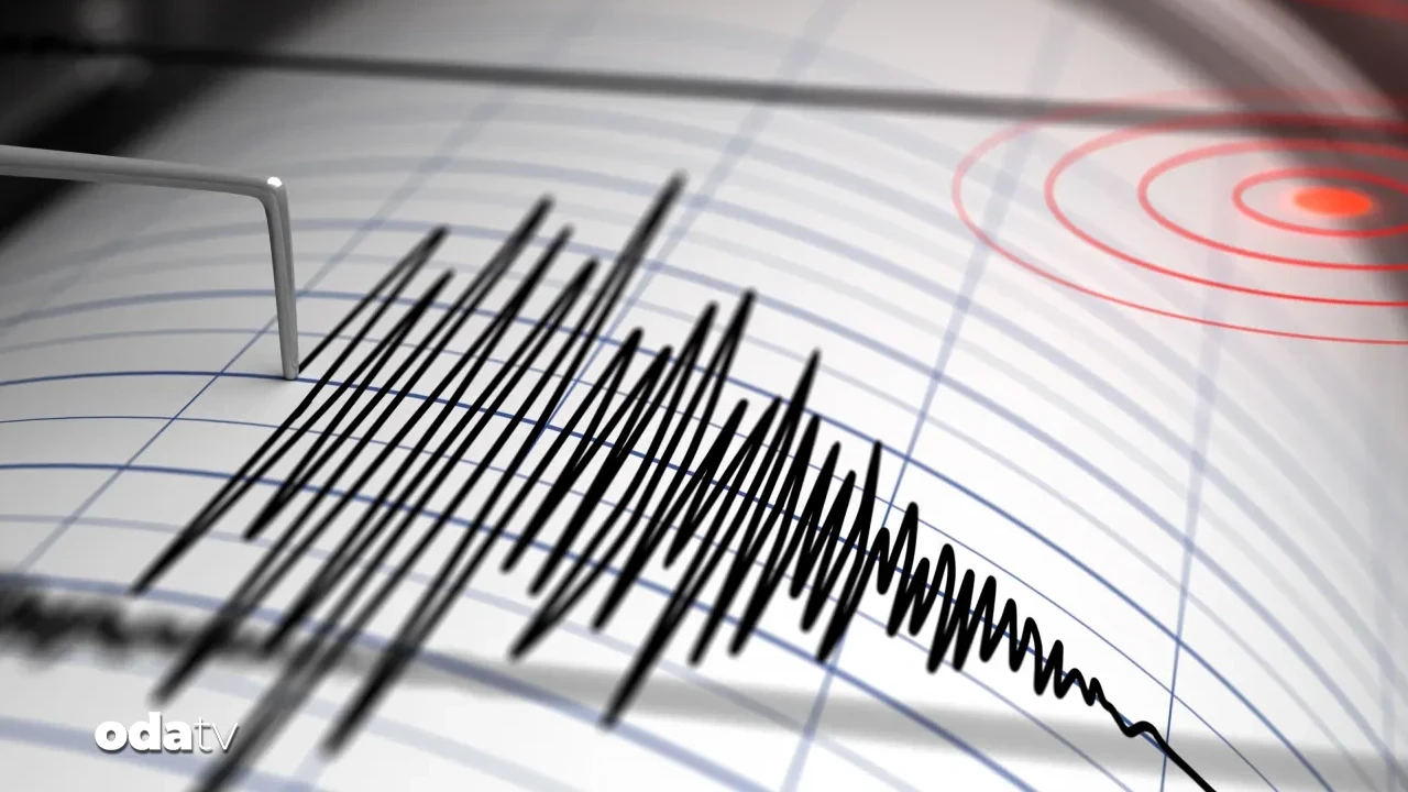 Yunanistan'da 5.3 şiddetinde deprem