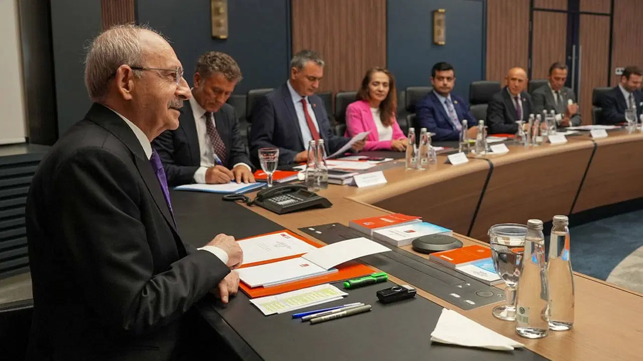 CHP'nin 'butlan' MYK'si Kılıçdaroğlu başkanlığında toplandı