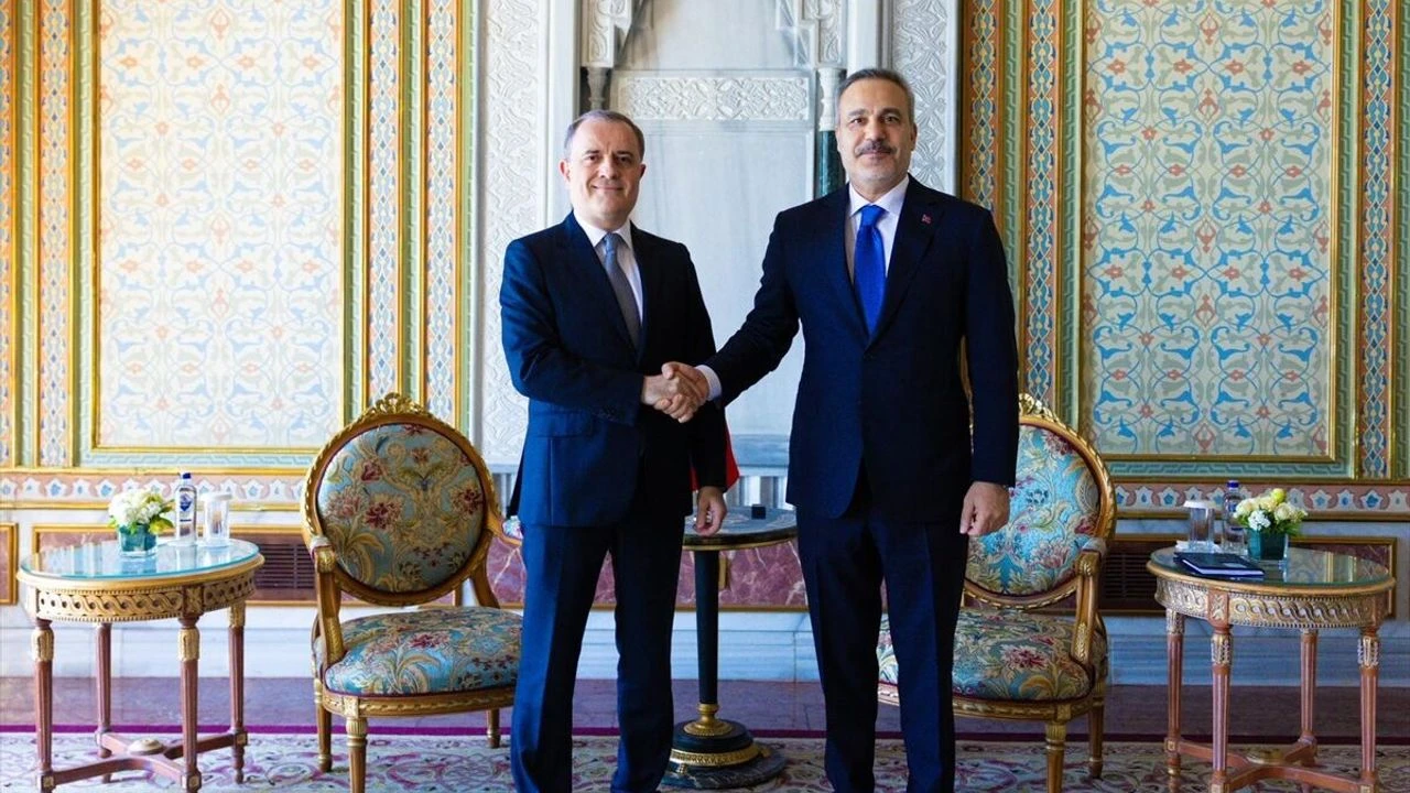 Bakan Fidan, Azeri mevkidaşı Bayramov ile görüştü