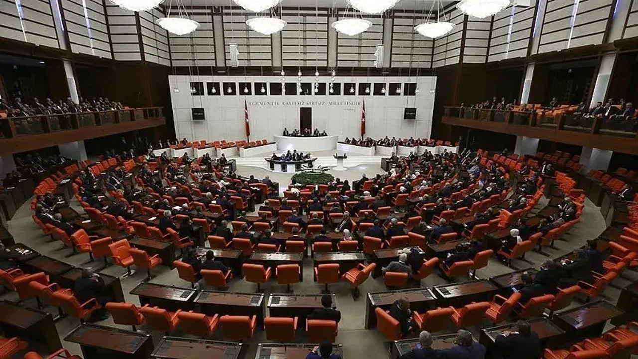 Torba teklifte tartışma yaratan düzenlemeler Meclis'te