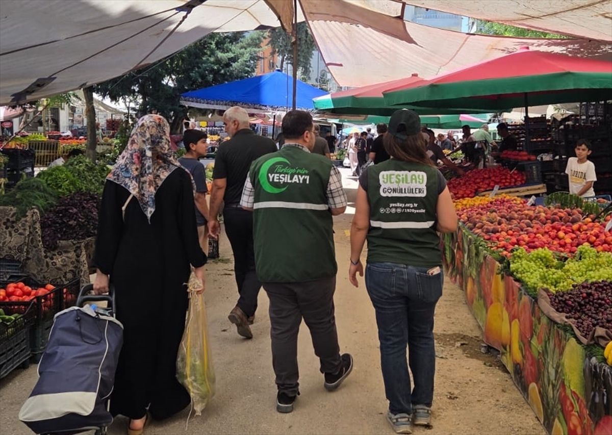Mardin'de vatandaşlar bağımlılıkla mücadele konusunda bilgilendirdi