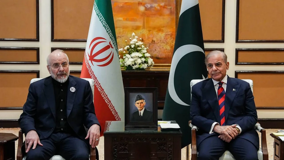 ABD ve İran'ı masaya oturtan güç: Pakistan nasıl baş aktör oldu?