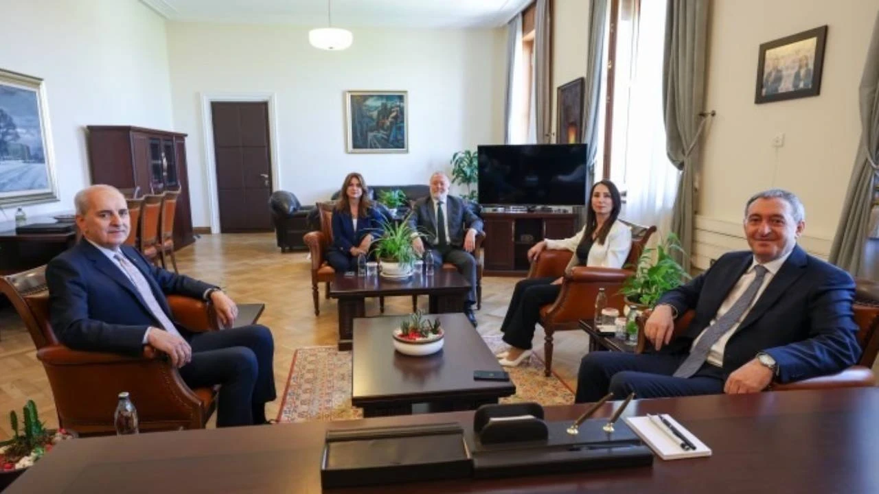 Çerçeve yasa turu: Kurtulmuş-DEM Parti görüşmesi başladı