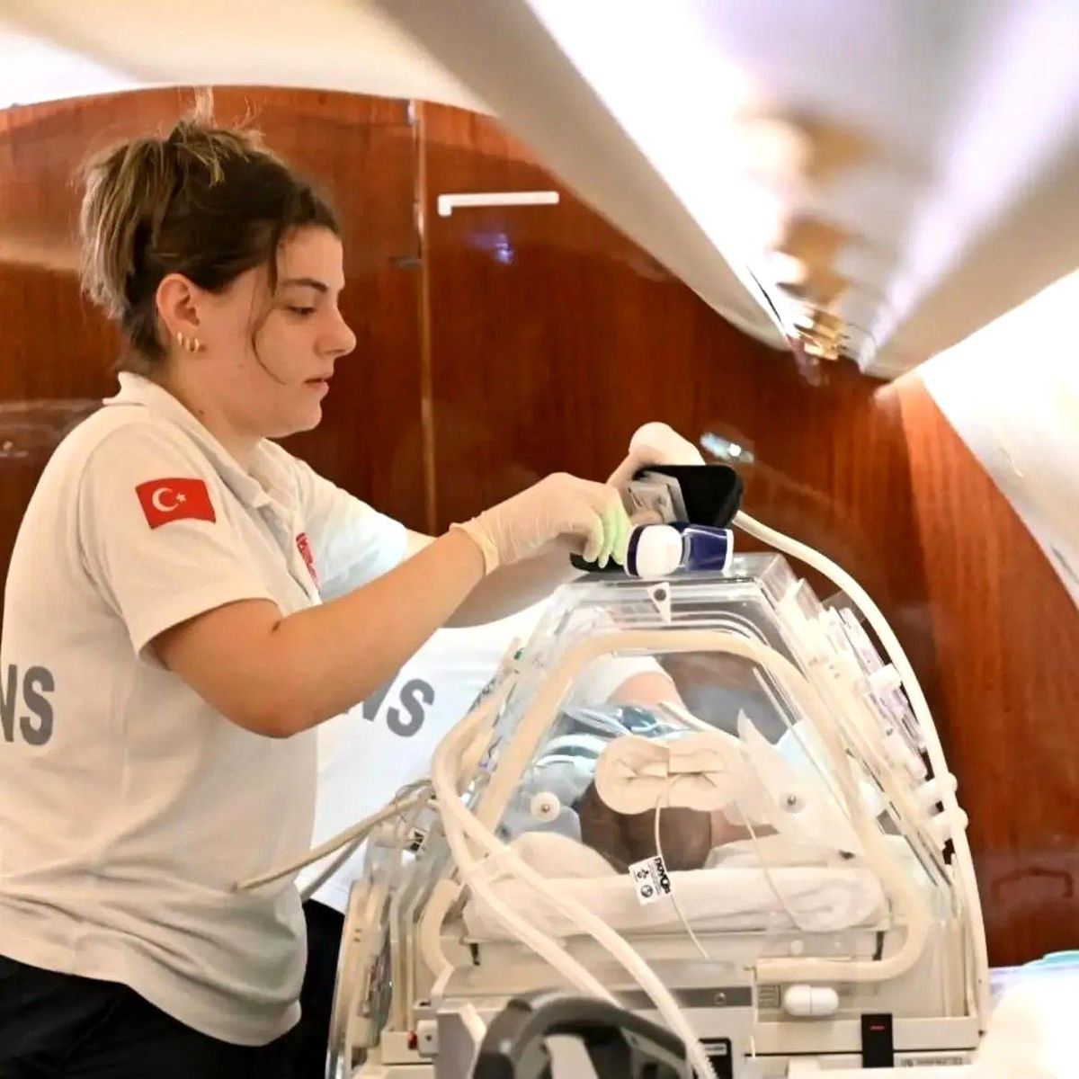 Şırnak'ta 4 aylık kalp hastası bebek ambulans uçakla İstanbul'a sevk edildi