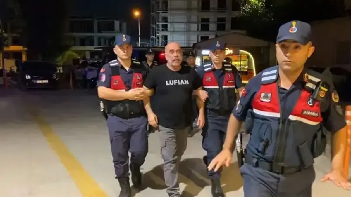 Yönetmen Ezel Akay uyuşturucu operasyonunda gözaltına alınmıştı, serbest bırakıldı