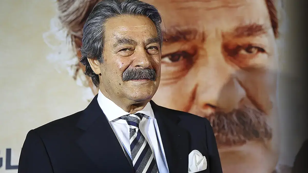 Siyasilerden peş peşe Kadir İnanır için taziye mesajları