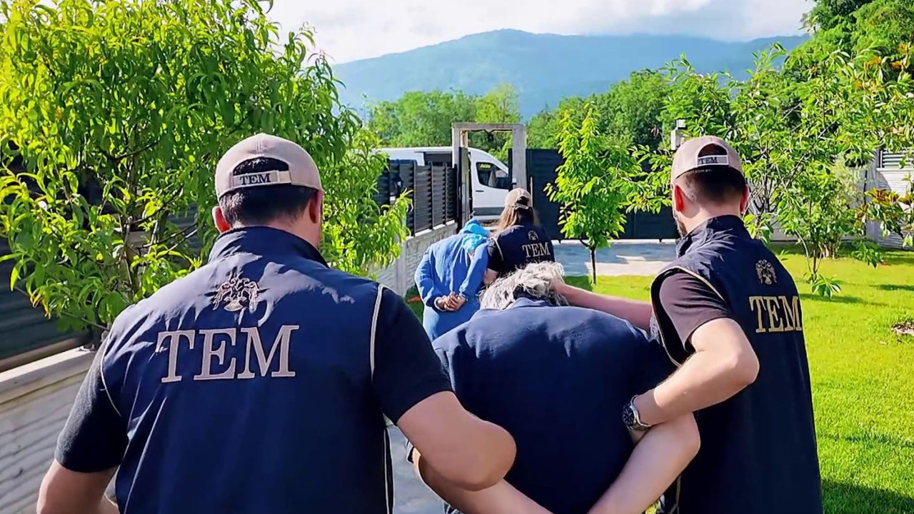 FETÖ'nün güncel eğitim yapılanmasına darbe! 15 şüpheli gözaltında