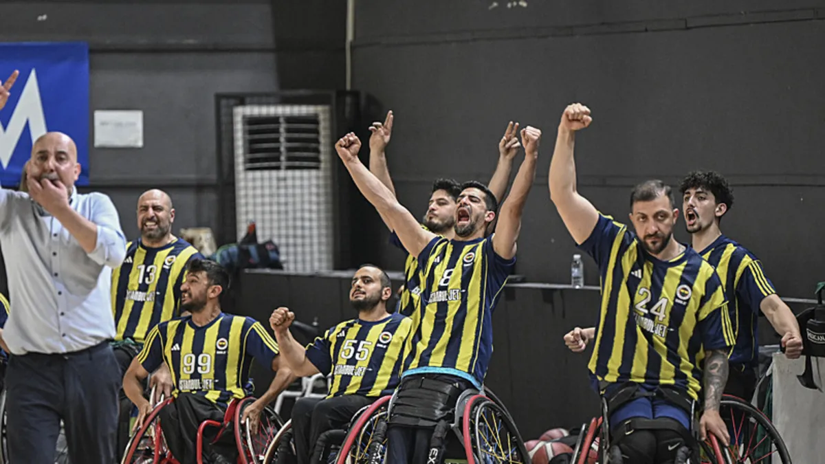 Fenerbahçe Tekerlekli Sandalye Basketbol Takımı Süper Lig şampiyonu oldu