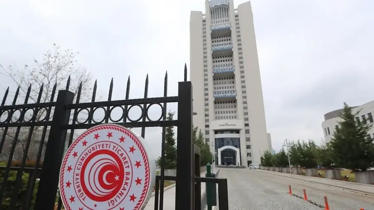 Serbest bölgelerden ihracatta tarihi rekor! İlk 6 ayda 6,6 milyar dolarlık ihracat