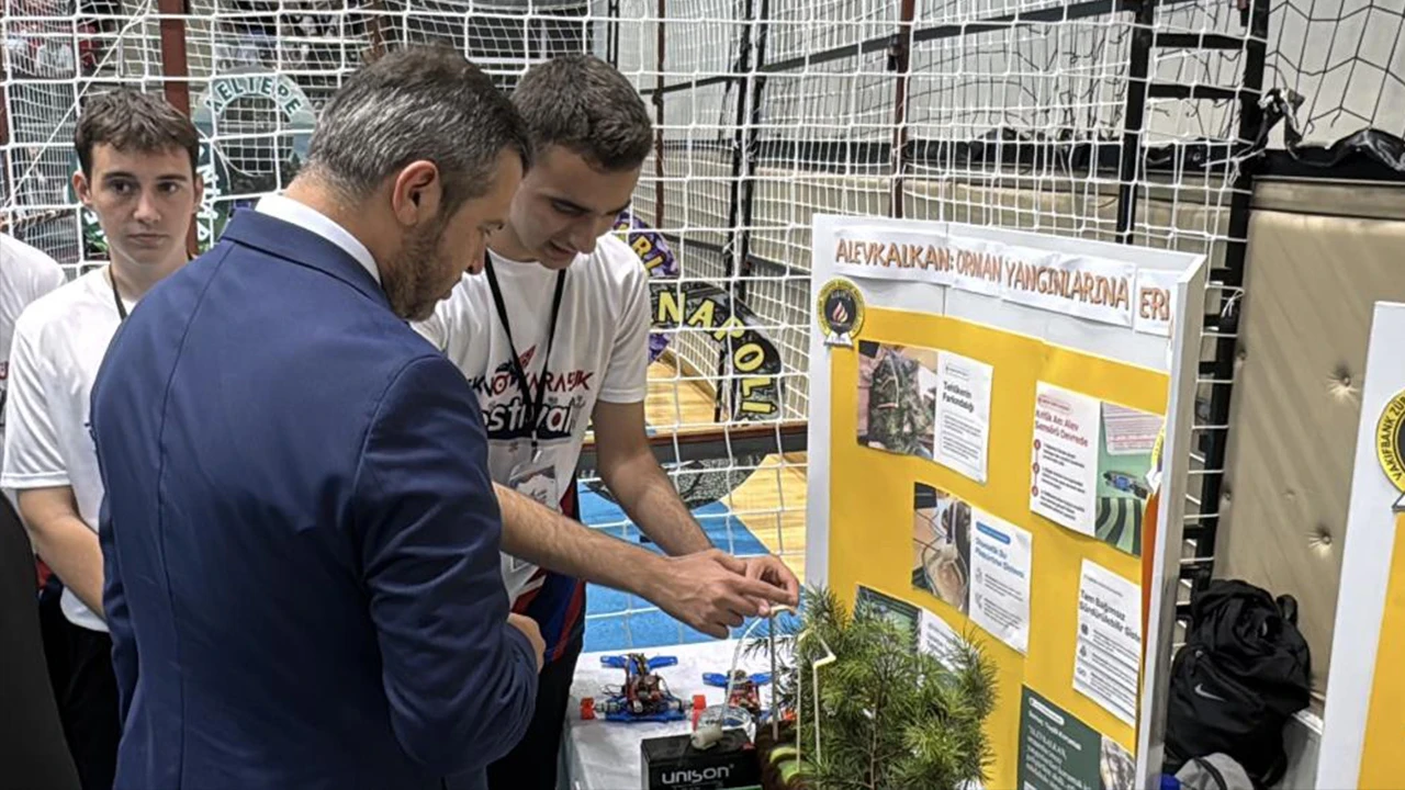 TeknoKarabük Festivali'nde genç mucitler projelerini sergiledi