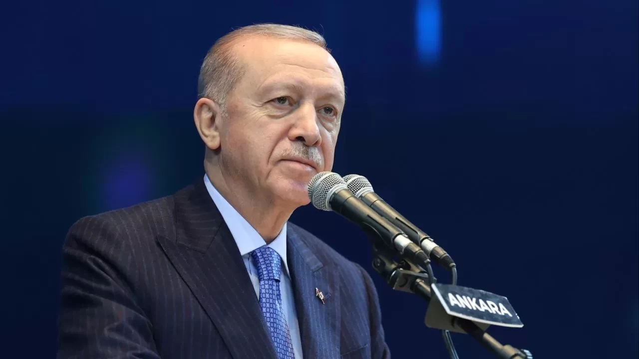 Cumhurbaşkanı Erdoğan duyurdu: Üç kamu katılım bankası tek çatı altında birleşiyor