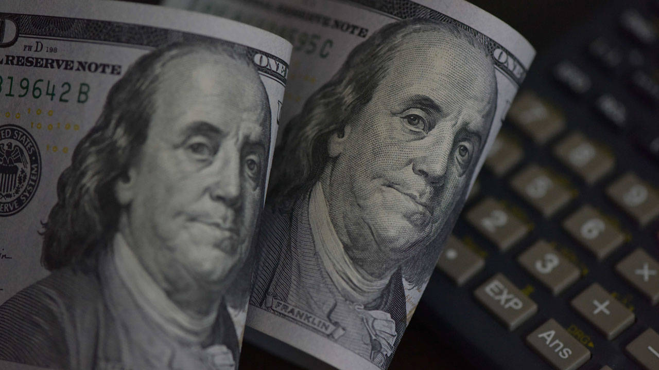 Faiz artırımı beklentileri doları zirveye taşıdı!