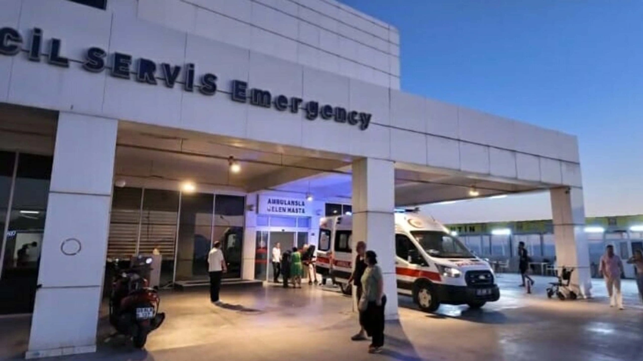 Kuşadası'nda 5 yıldızlı otelde zehirlenme şüphesi: 28 kişi hastanelik oldu