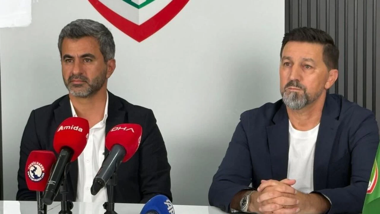 Amed Sportif Faaliyetler’de yeni teknik direktör Besnik Hasi oldu