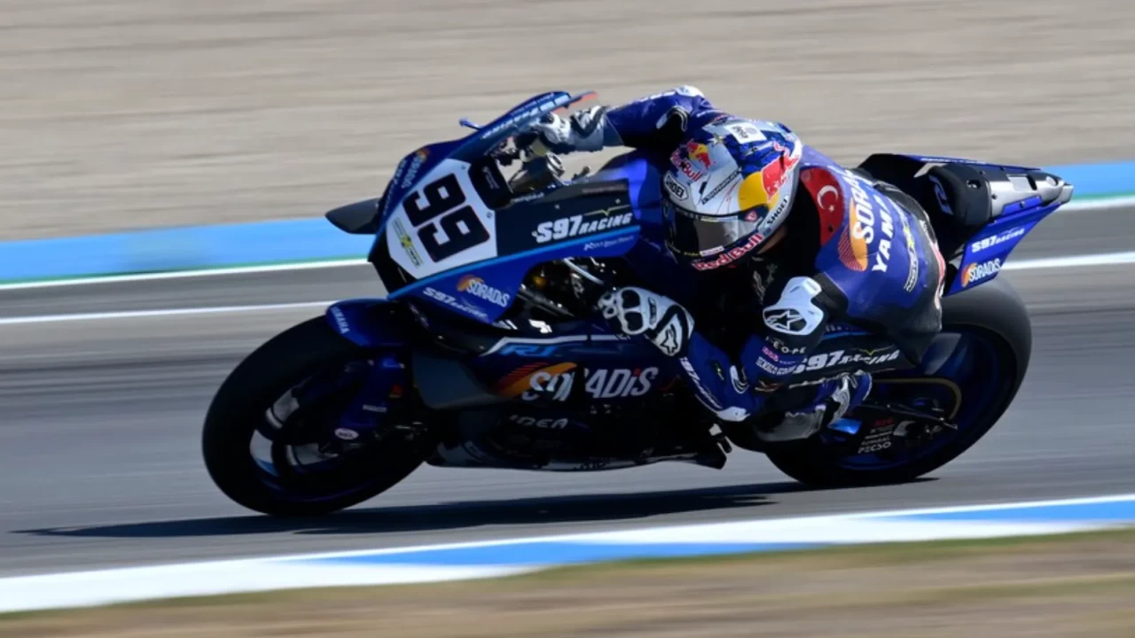 Milli motosikletçi Bahattin Sofuoğlu İtalya’da pistte: Misano’da kazanan yine Bulega oldu