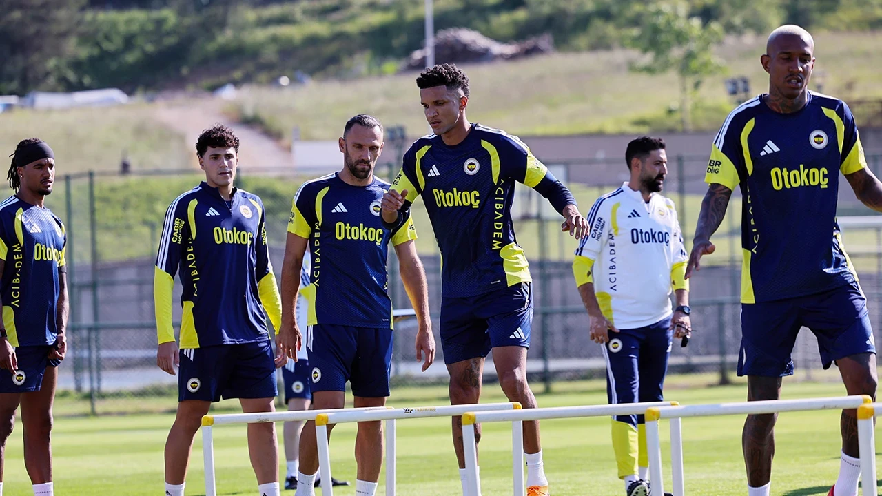 Fenerbahçe yeni sezon hazırlıklarına başladı