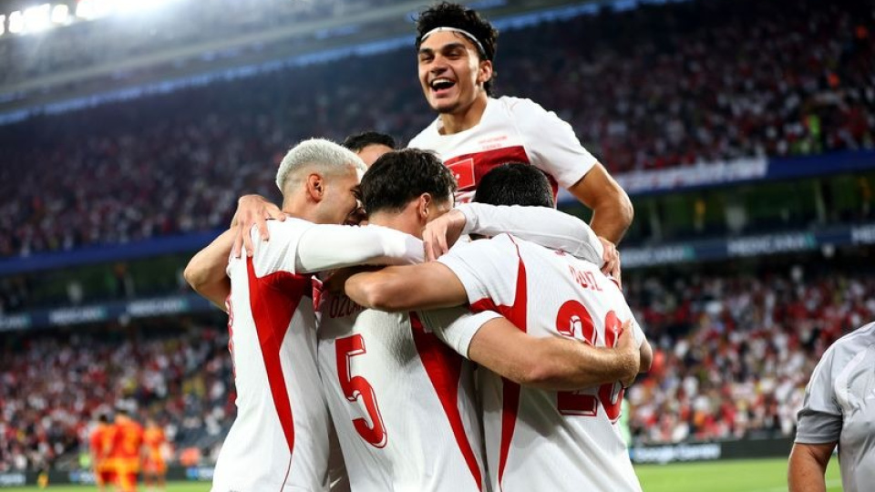 A Milli Takım galibiyet için sahaya çıkıyor: Türkiye - Paraguay muhtemel 11'ler!