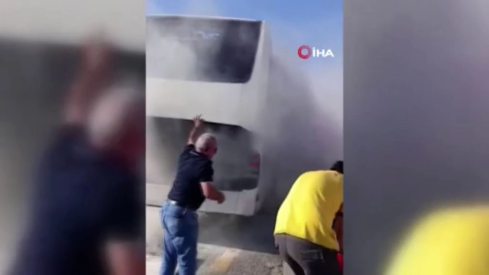 Ankara'da seyir halindeki otobüste yangın çıktı