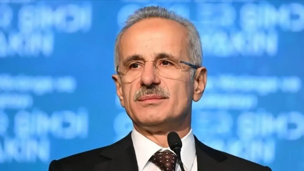 Bakan Uraloğlu: Beş ayda ülke genelinde hava yolu ile seyahat edenlerin sayısı, Türkiye'nin nüfusunu aştı