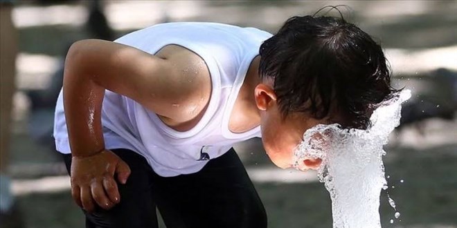 Meteoroloji uzmanından dikkat çeken uyarı: Yaz bitmeyecek, sıcaklar sonbahara sarkacak