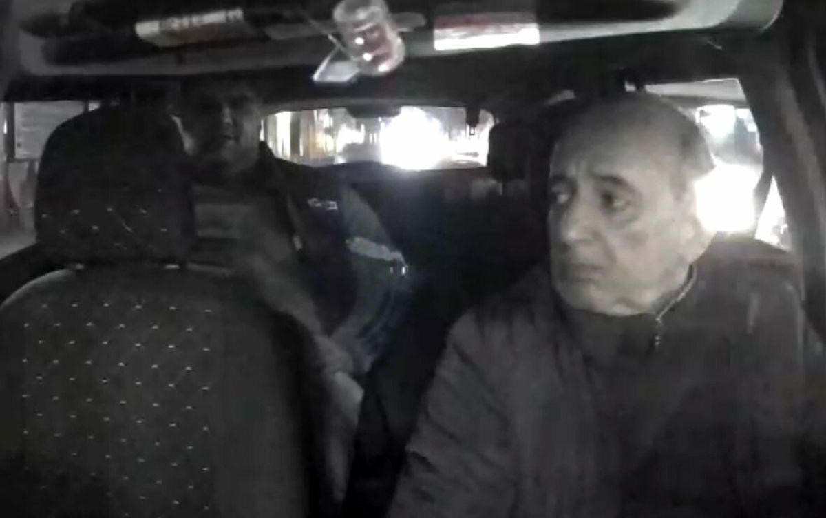 Öldürülen taksicinin eşi: Eşimin cesedini bir çöp gibi çıkarıp arabadan atmış