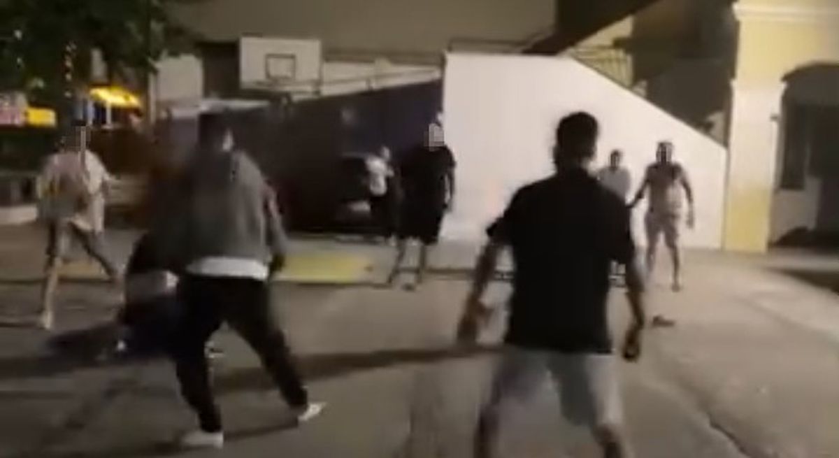 Kuşadası’nda otopark ücreti kavgası kamerada
