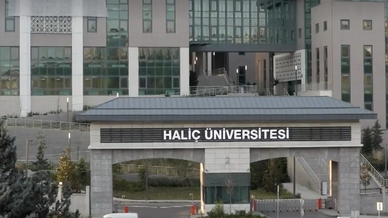 Haliç Üniversitesi’nde yapay zeka, iletişim ve girişimcilik odaklı dönüşüm