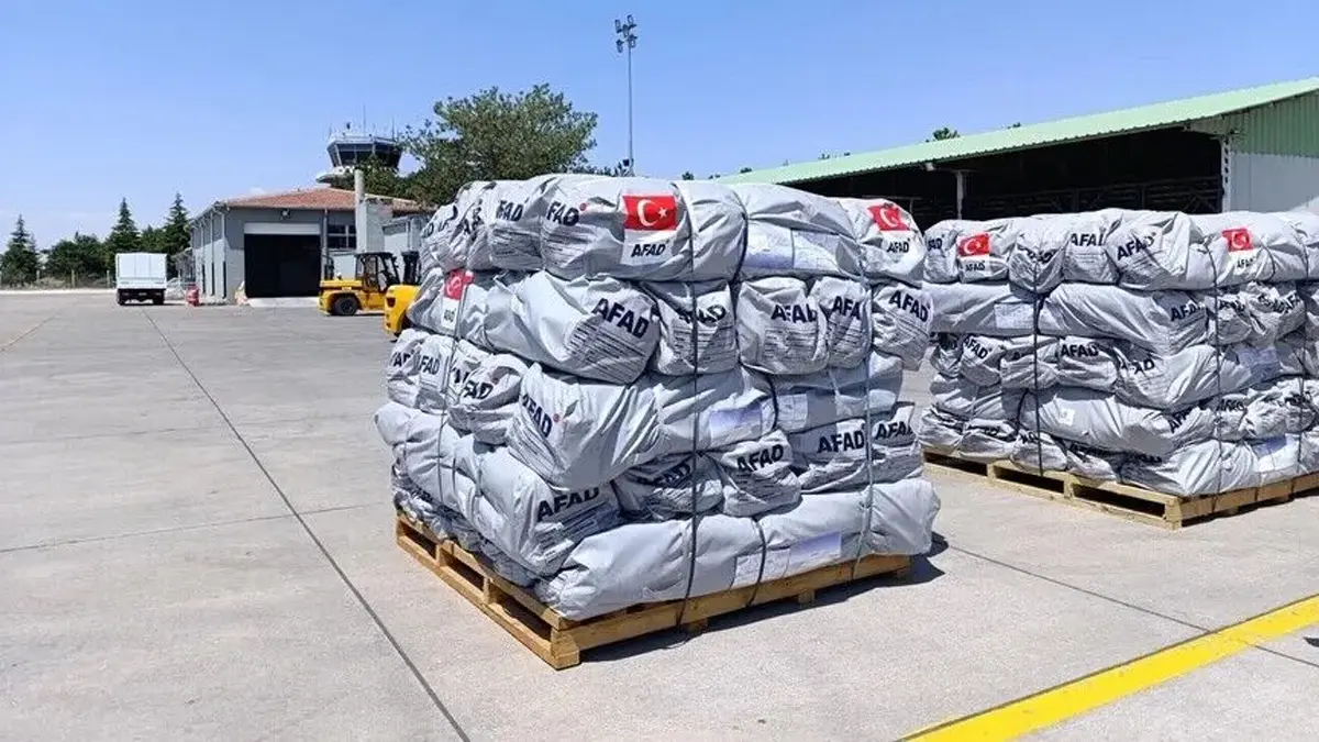 Türkiye'den gönderilen 30 ton insani yardım malzemesi Venezuela'ya ulaştı
