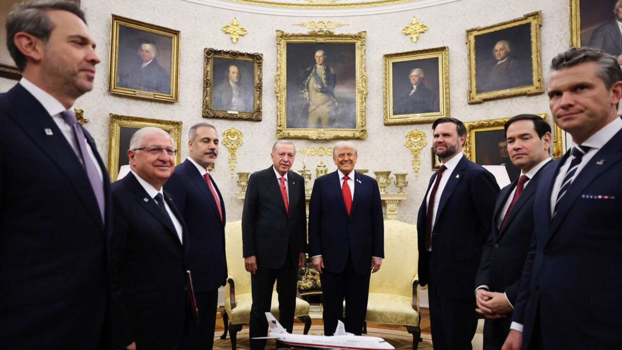 The Jerusalem Post: İran'da Kürtleri silahlandırma planını Erdoğan'a, ABD Başkan Yardımcısı Vance sızdırdı