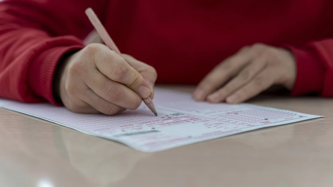Akademik Kariyer Yolunda Büyük Gün: ALES/1 Sonuçları Açıklandı