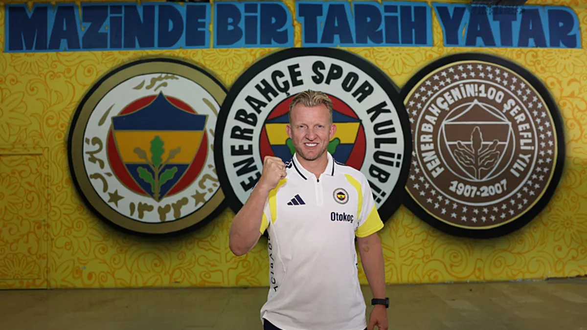 Fenerbahçe’ye kanatlandıracak transfer! Dirk Kuyt’tan bomba öneri...