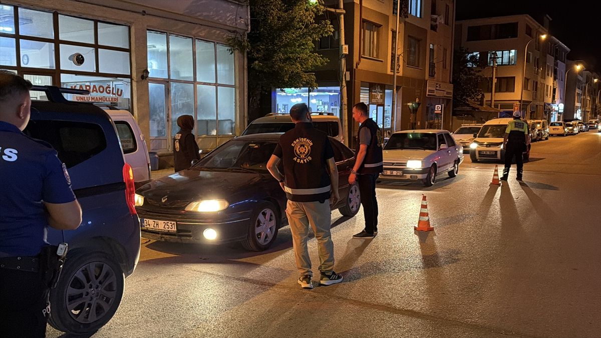 Eskişehir'de asayiş ve trafik denetimi yapıldı