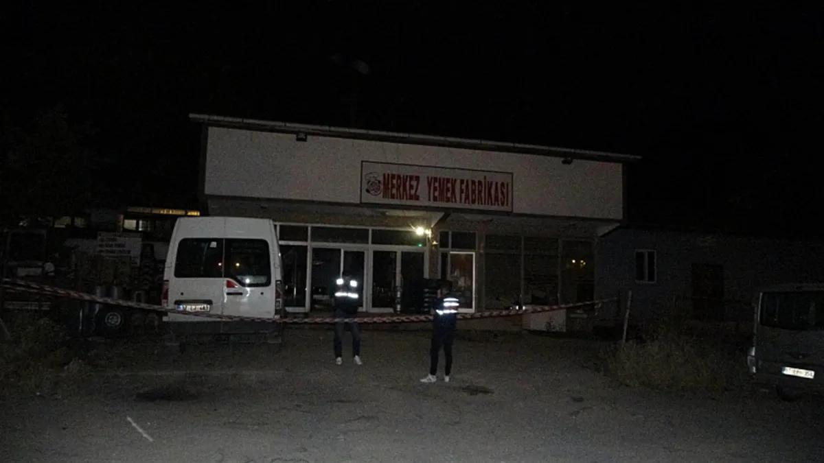 Kastamonu'da yemek fabrikasına silahlı saldırı: Bir kişi hayatını kaybetti