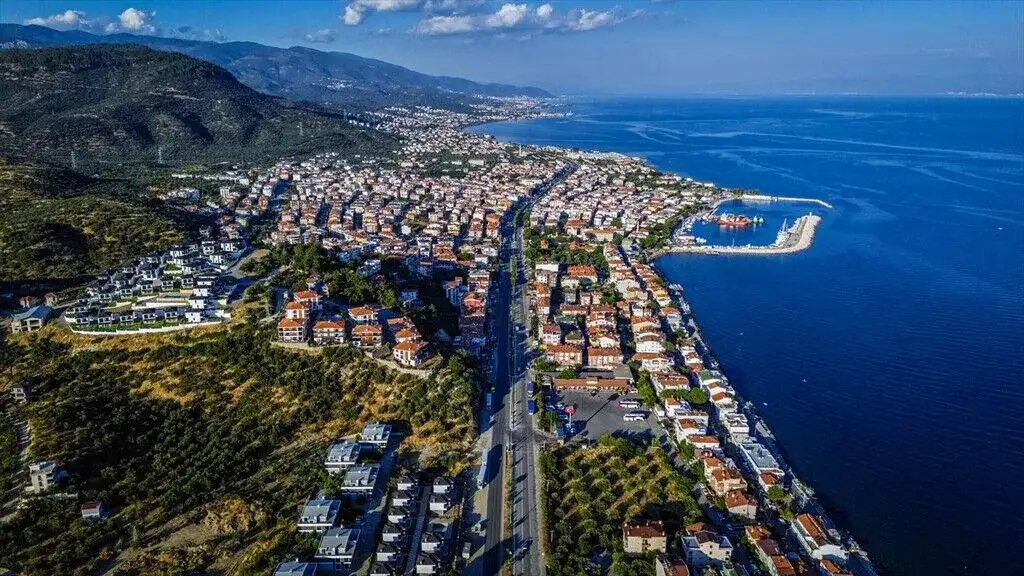 Kazdağları'nın eteklerinde cennet: Küçükkuyu havadan görüntülendi