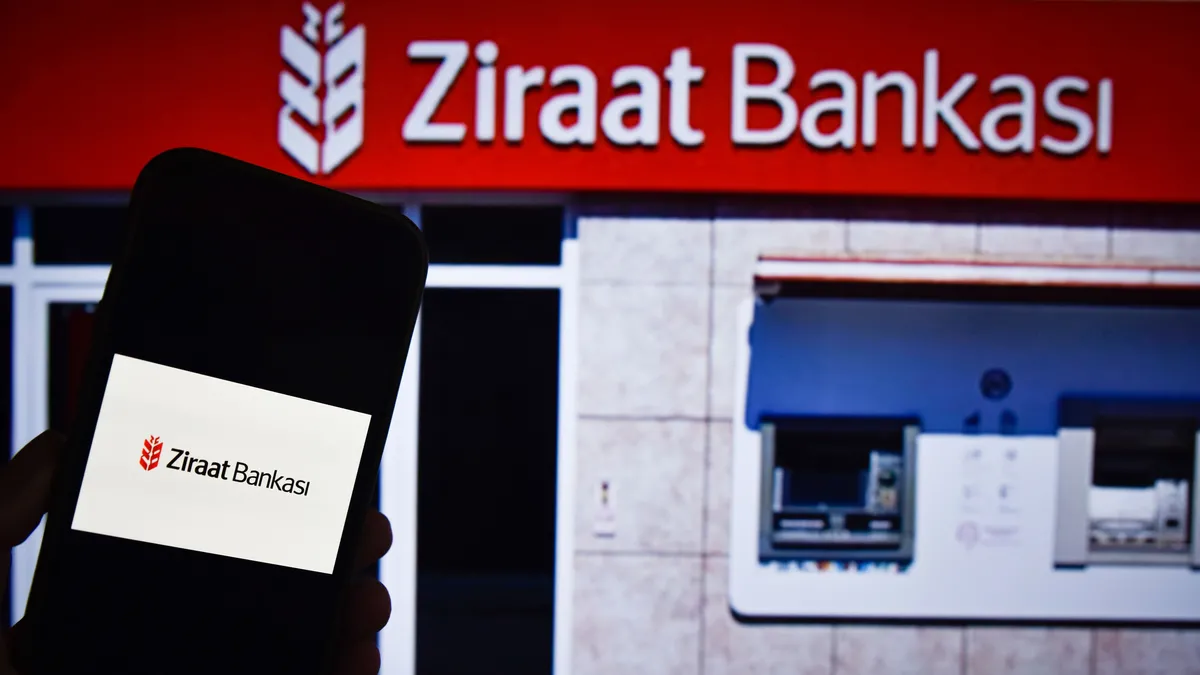 Sosyal medyadaki kredi kartı iddialarına Ziraat Bankası'ndan yalanlama