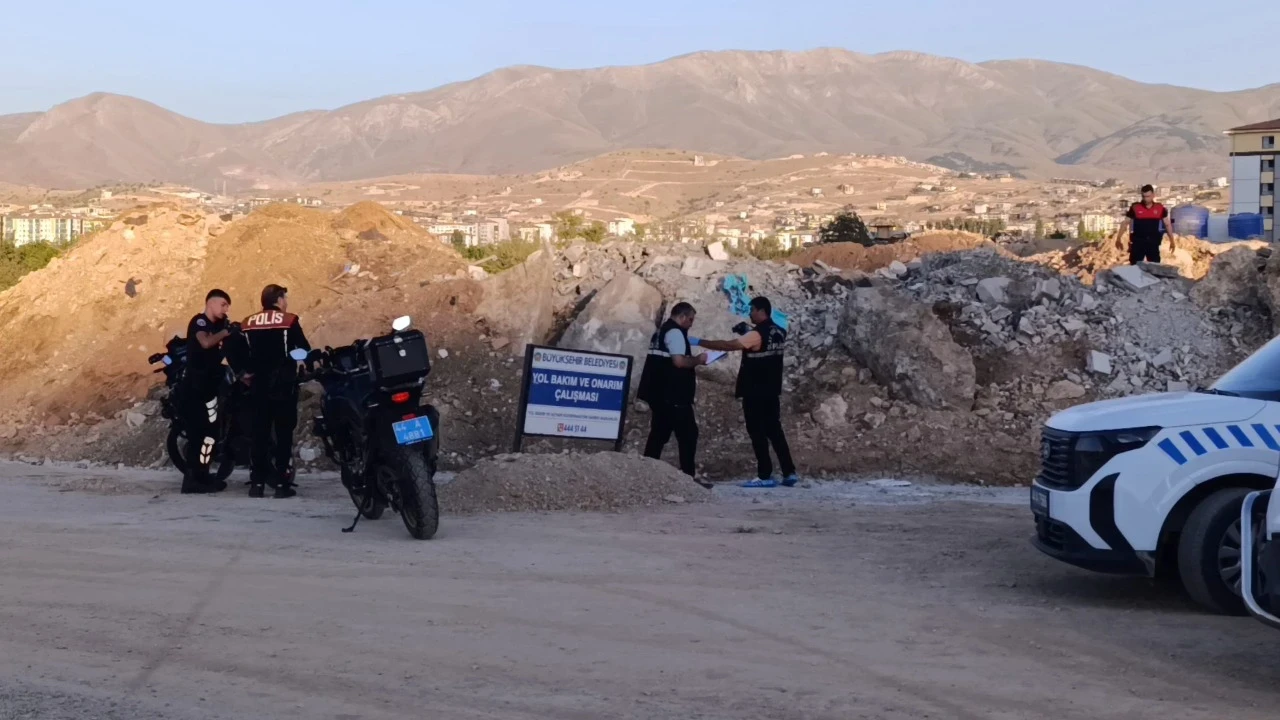 İki grup arasında silahlı çatışma! Dehşette ölü var