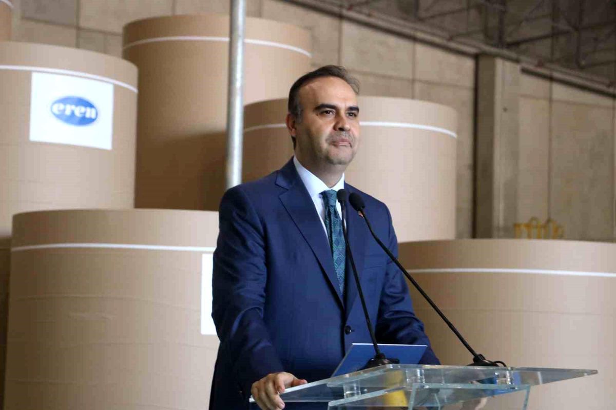Bakan Kacır: "Türkiye, Çin'den sonra en güçlü ihracatçı ülkelerden biri"
