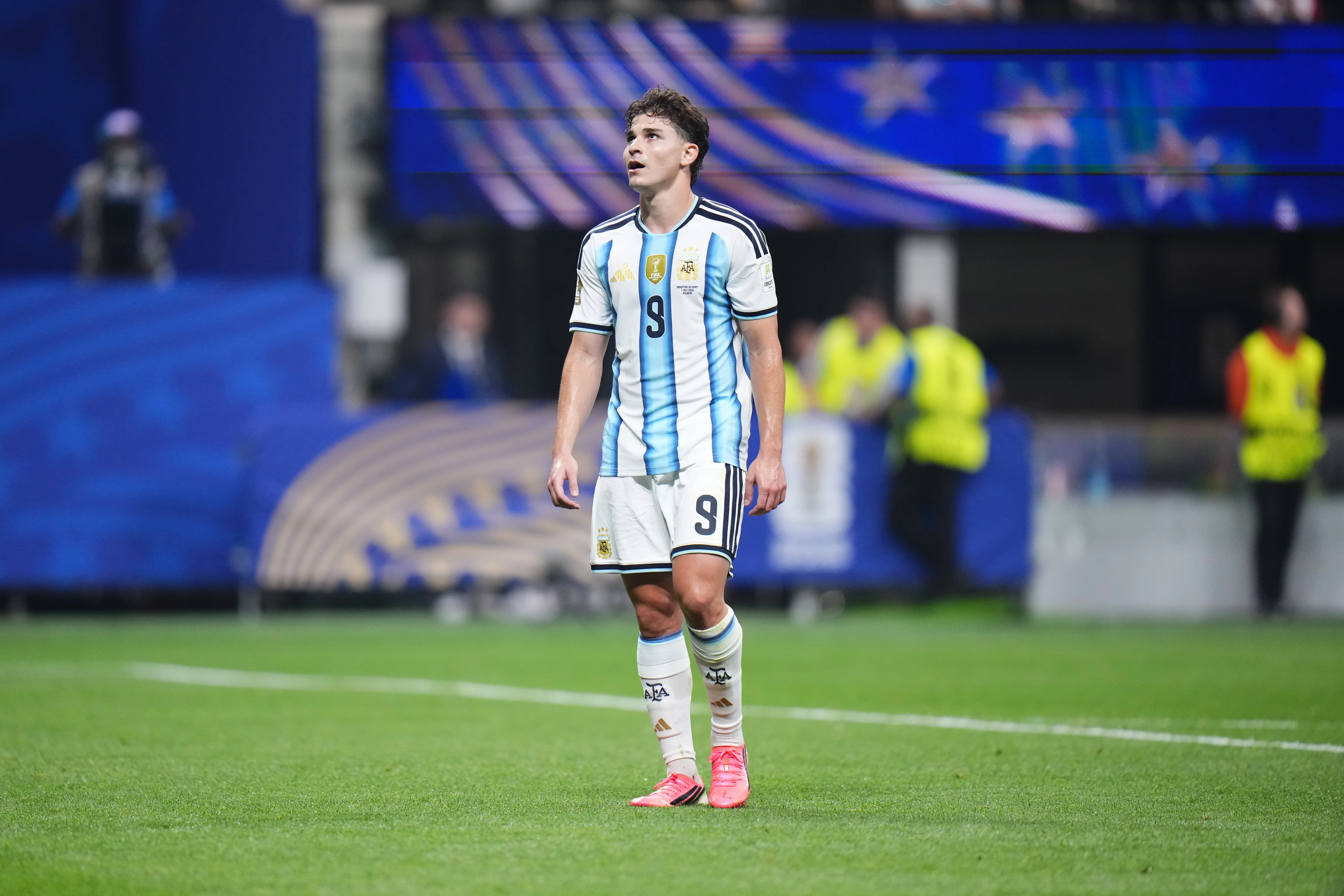 Barcelona'dan Julian Alvarez açıklaması