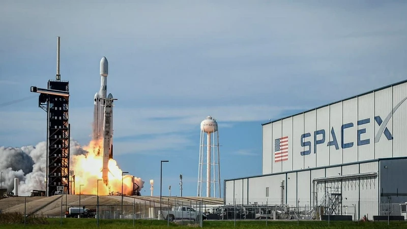 SpaceX halka arzında tarihi rekor: Talep beklentiyi dörde katladı