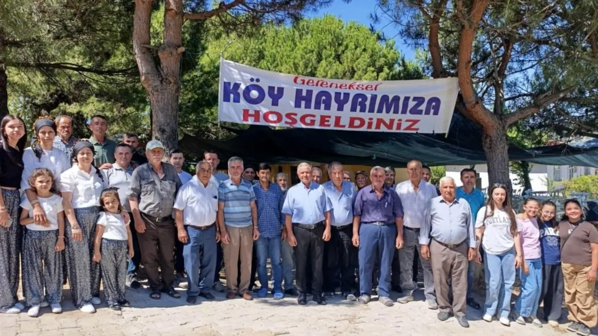 Dutlucu'da asırlık gelenek: Binlerce kişi aynı sofrada buluştu
