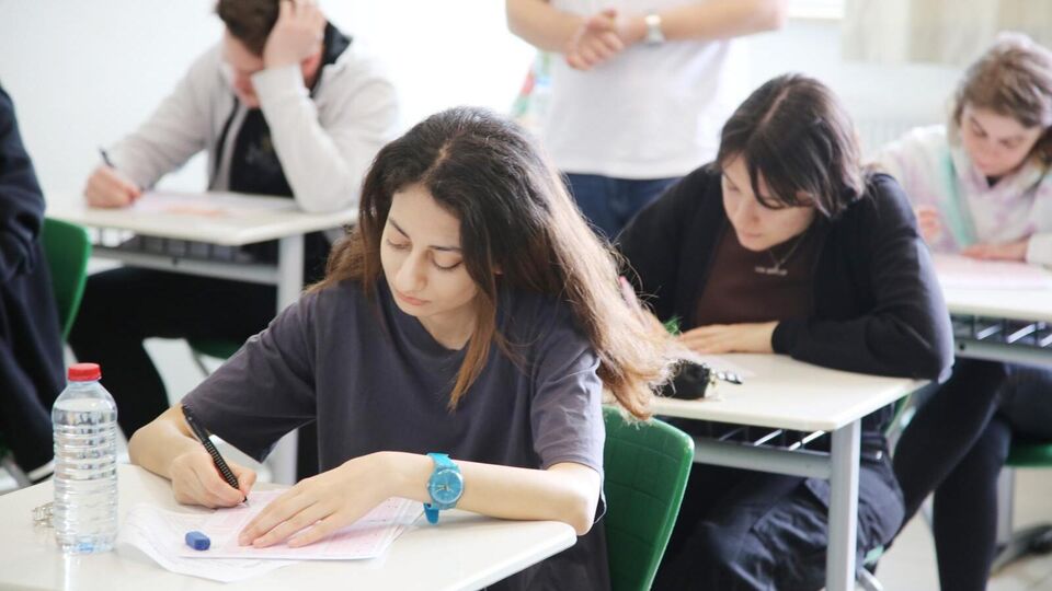 Uzmanlardan AYT değerlendirmesi