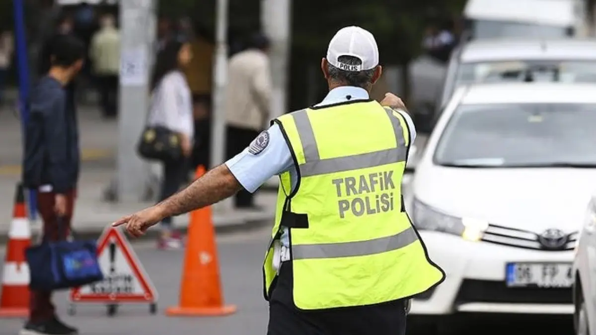Ters yönde araç kullanmak 252 bin liraya patladı
